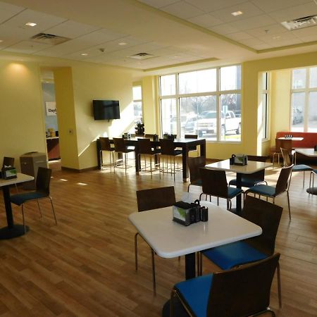 Days Inn & Suites By Wyndham Kearney Ne Luaran gambar
