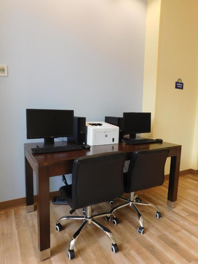 Days Inn & Suites By Wyndham Kearney Ne Luaran gambar